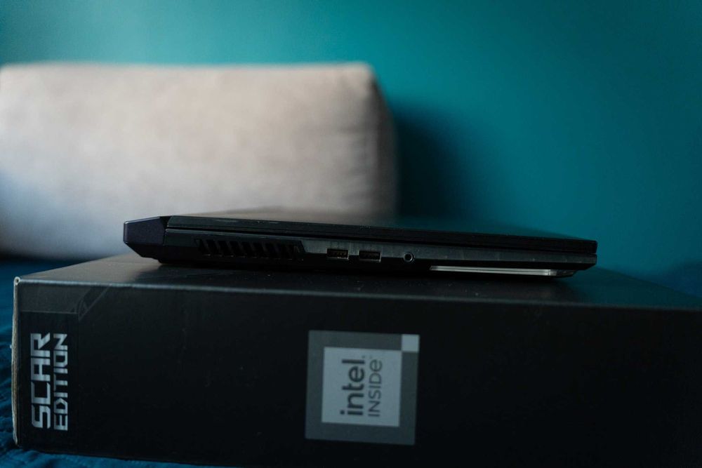 Laptop Asus rog strix scar 3070 ti, 32gb, 2TB