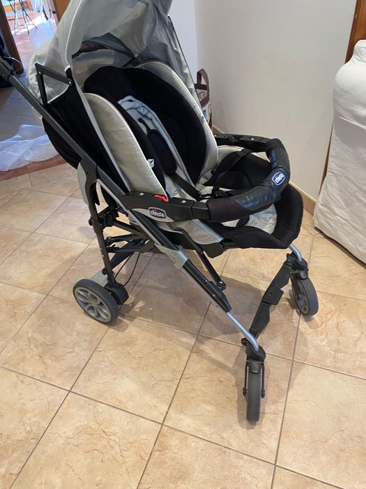 Sistema Trio da Chico - Carrinho, Ovo com plataforma isofix e alcofa