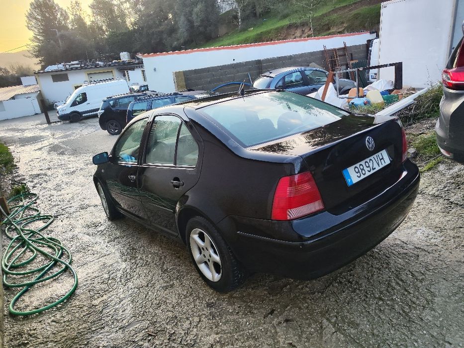 VW Bora 2000 GPL automático