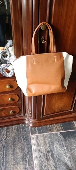 Vendo carteiras em bom estado