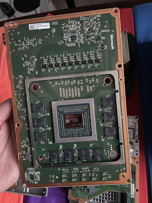 Обслуговування PS5, Xbox | Honeywell PTM7950 сучасна альтернатива термопасті