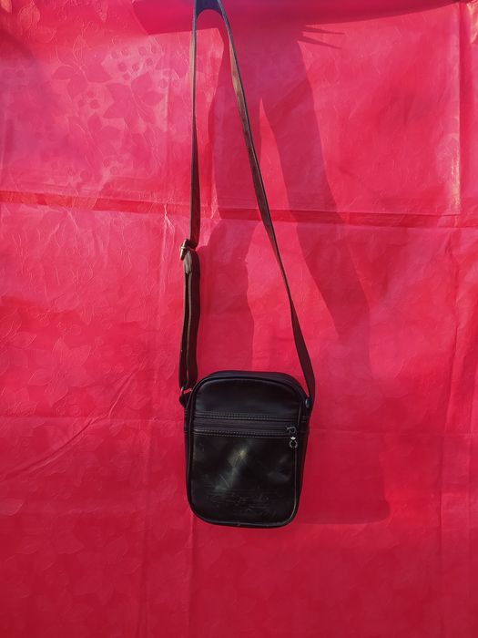 adidas sling bag, originaL 100%