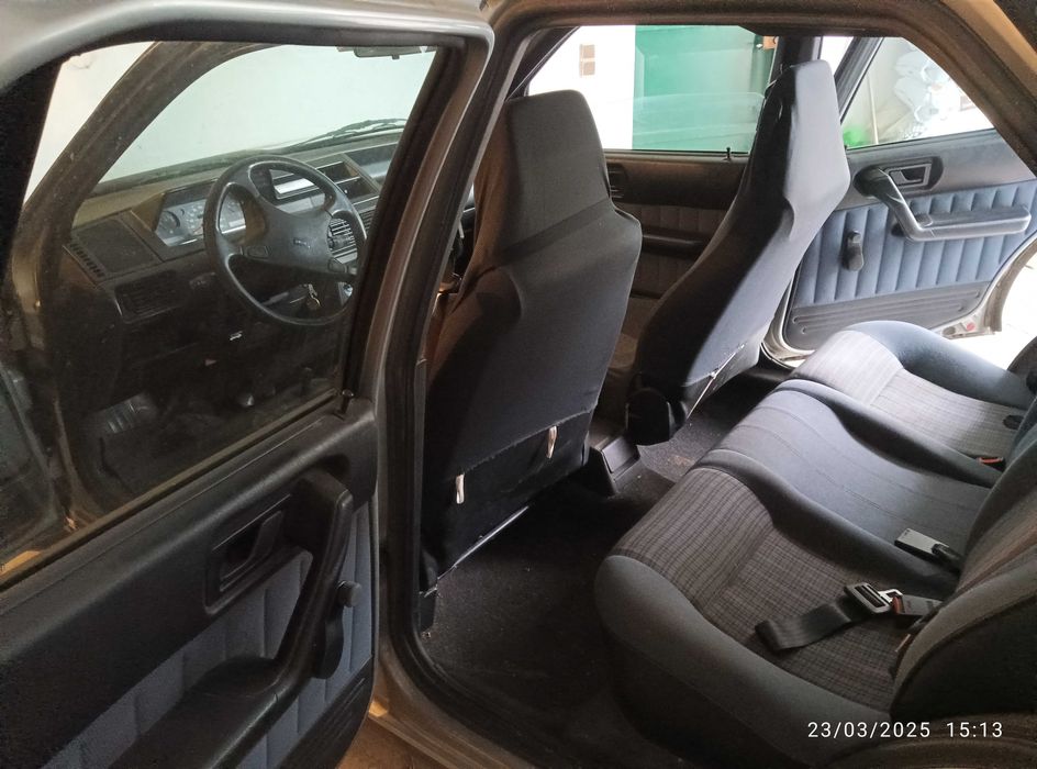 carro fiat tipo bem estimado