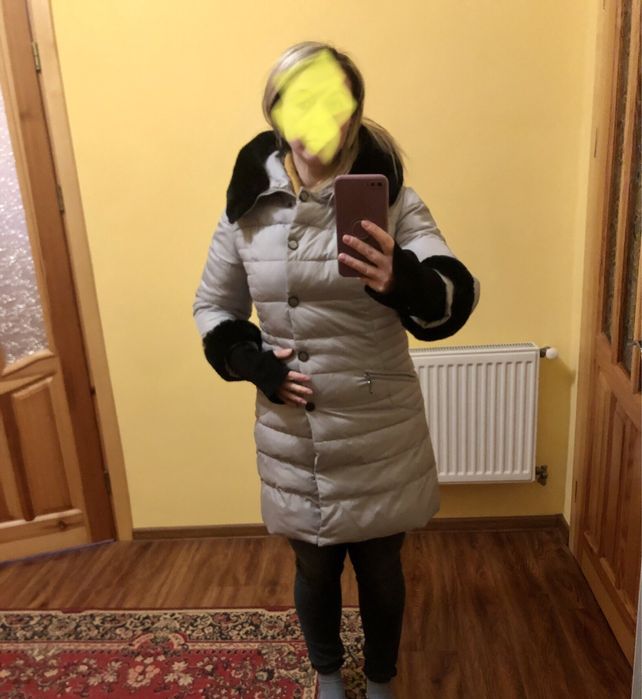 Жіноча зимова куртка