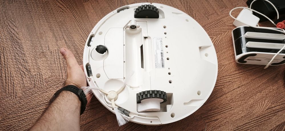 Robot Vacuum S12