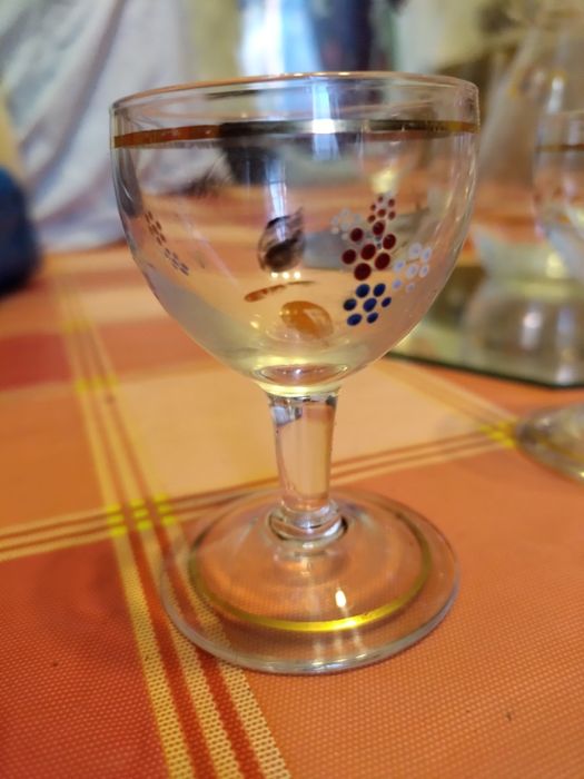 Conjunto garrafa de licor e 6 copos426637413403207682