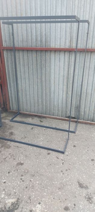 Przecena industrialny wieszak stalowy dwustronny 60x120x160 cm