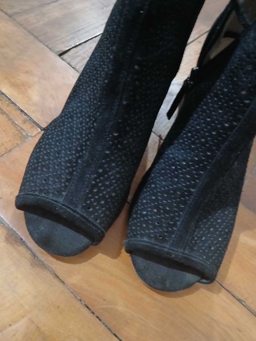 Buty botki rozmiar 38  insolia