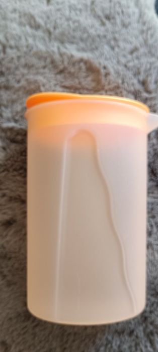 Dzbanek tupperware