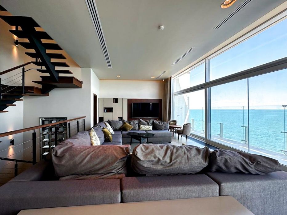 Аренда  премиального коттеджа  в Аркадии  с прямым  видом  на море