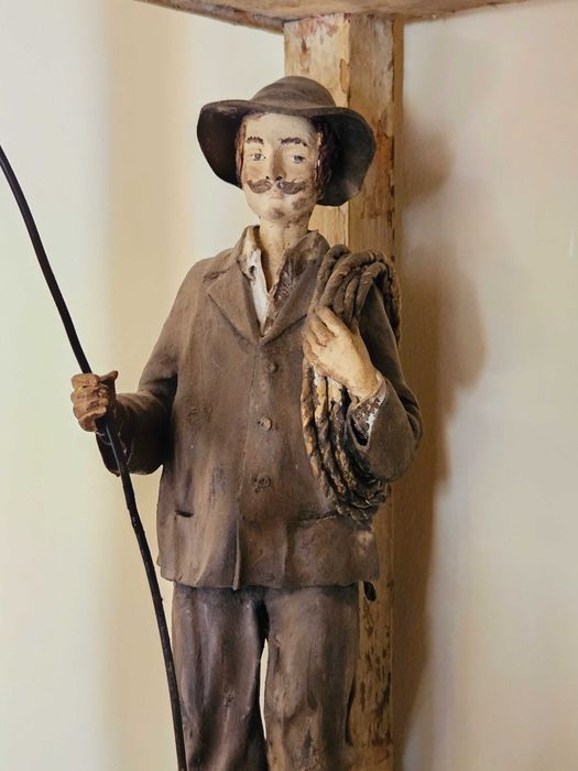 Estatueta de barro – limpa a chaminé