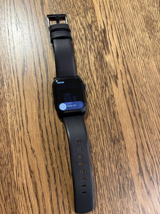 Apple Watch Series 7 GPS 45 mm шкіряний ремінець Nomad