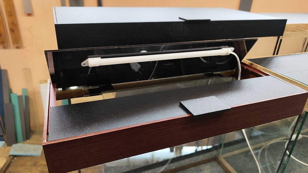 Аквариум в наличии и под заказ от 30 до 1000 л. Ремонт.