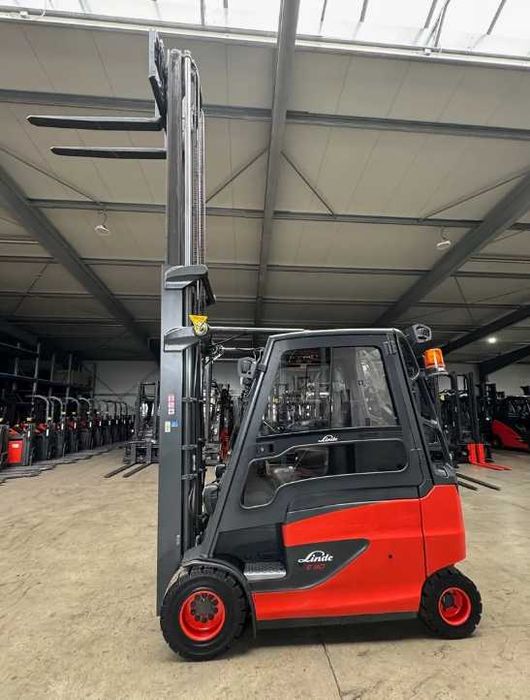 Empilhador Elétrico LINDE 3T
