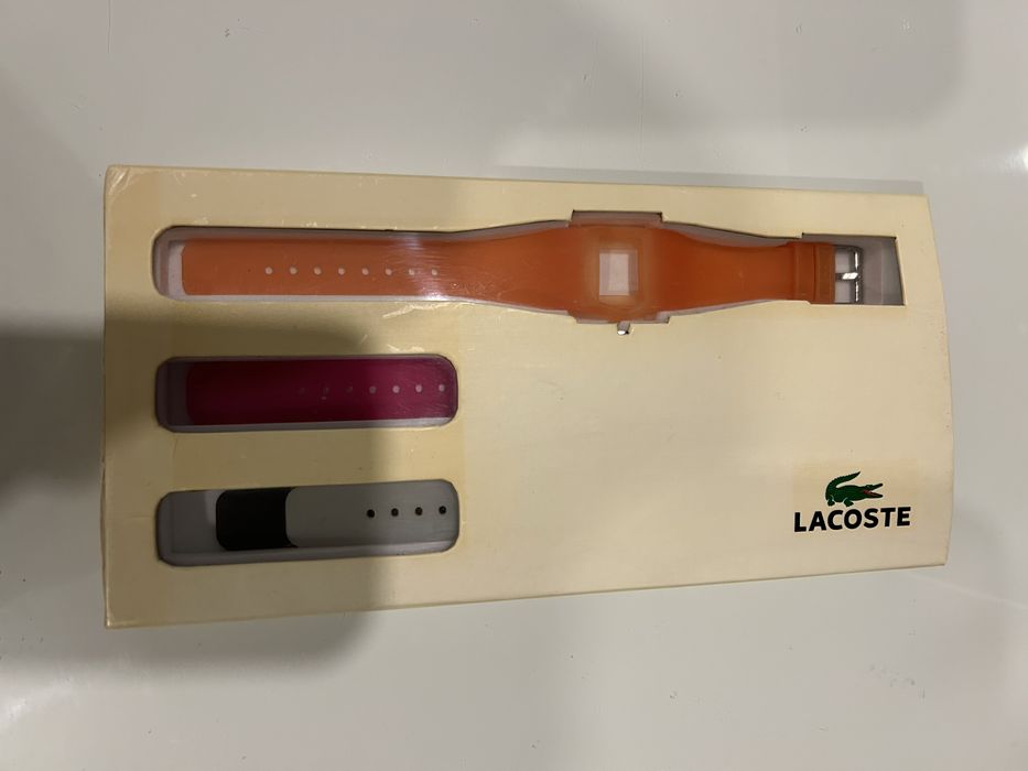 Relogio de menina marca lacoste