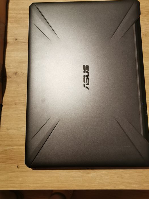 Laptop gamingowy Asus tuf 17.3" rtx cyberpunk