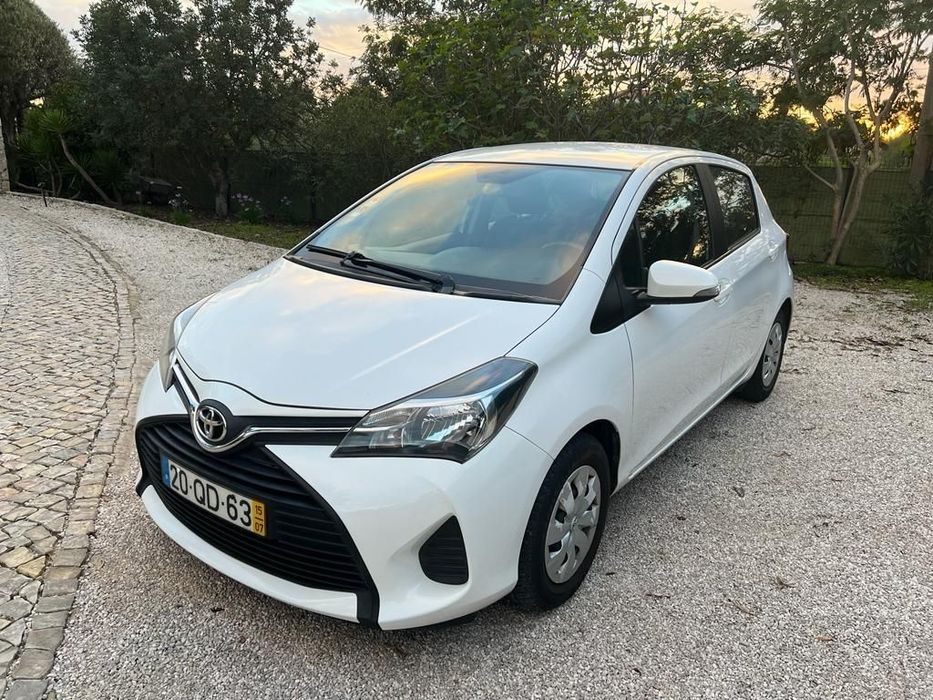 Toyota Yaris 1.0 VVT-i Comfort +PS Style +P.Techno