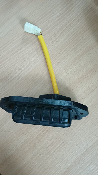 Ручка відкриття дверей багажника Mitsubishi Outlander