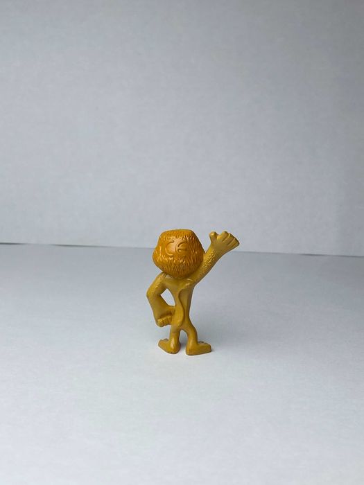 Alex Madagascar 2 Kinder Surpresa