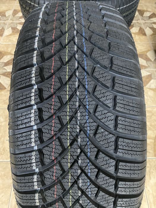 Розпаровка 235/55/19 101Т Bridgestone BLIZZAK LM005