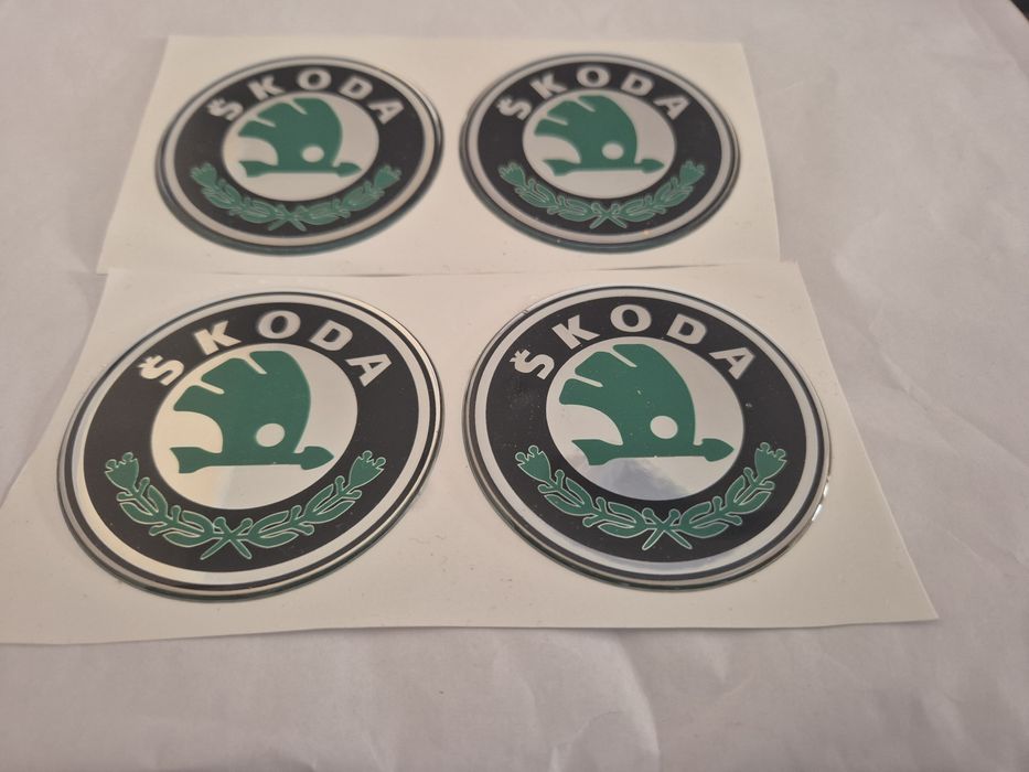 naklejki na  alu felgi i kołpaki  do Skody Zielone  śr 69mm