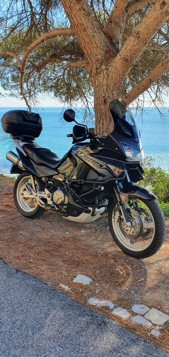 Honda Varadero   2009