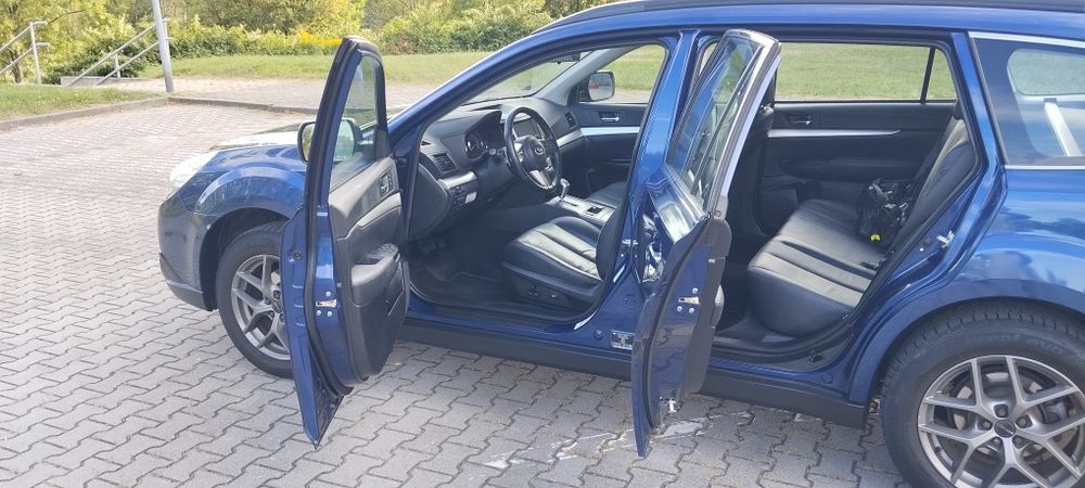 Subaru Outback 4x4 2.5 Bokser LPG 167 kM 12 r. Klima.