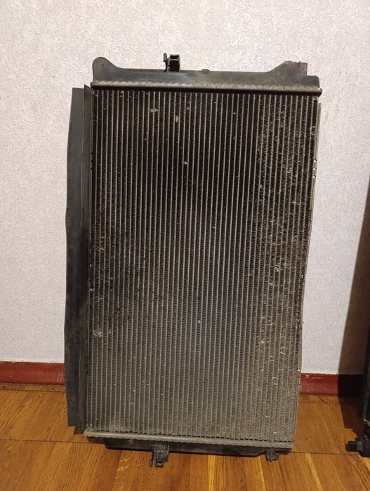 Радіатори пасат б8 б/у