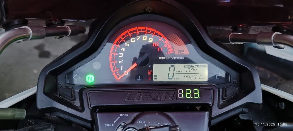 Продам Lifan KP200