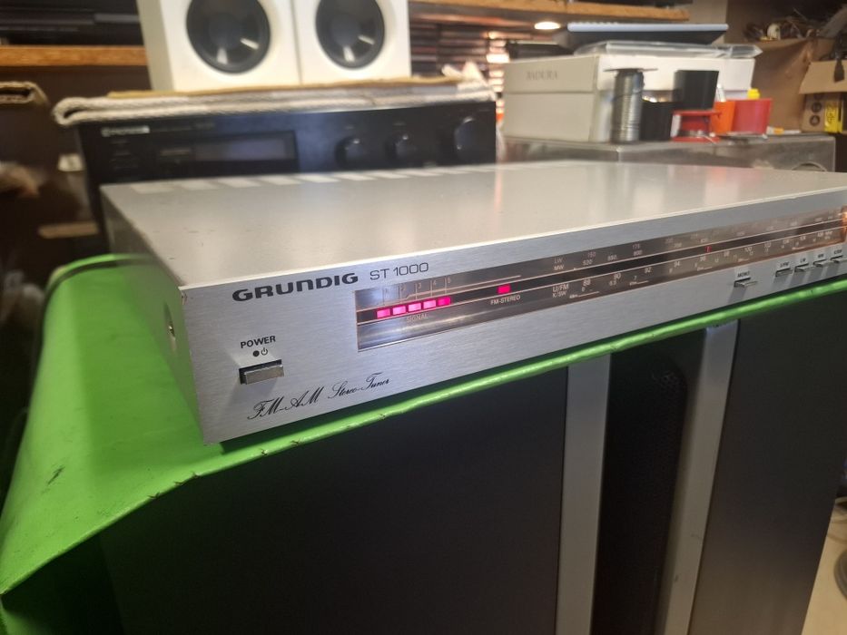 Tuner Grundig ST-1000