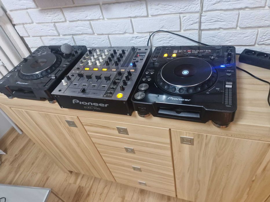 cdj 1000mk2 plus DJM 700