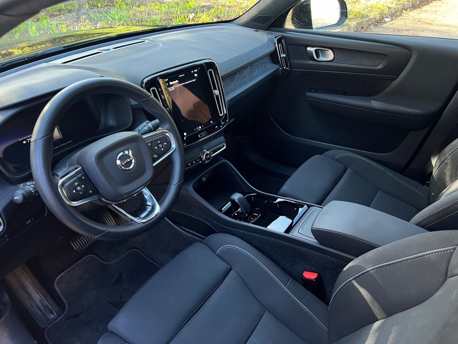 Volvo XC40 Recharge 69 kWh Single Motor Plus