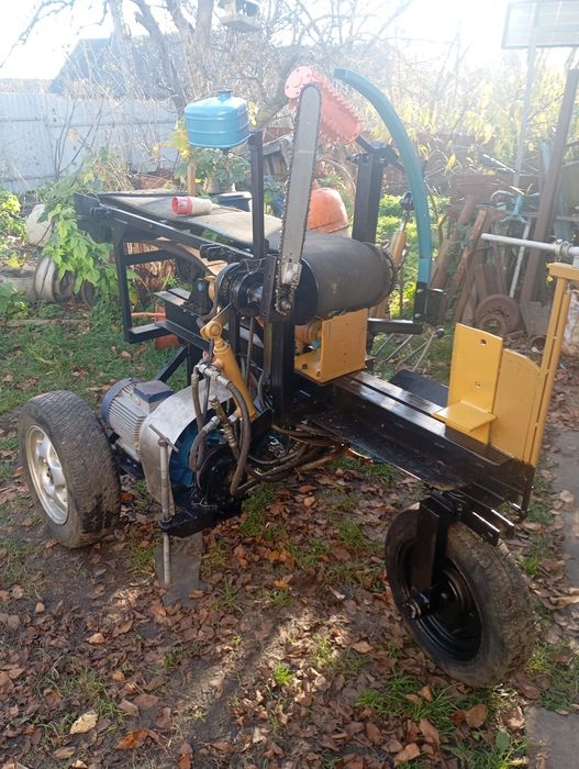 Дровокол електро 220 в