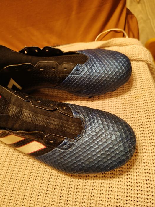 Adidas buty do gry w piłkę 41