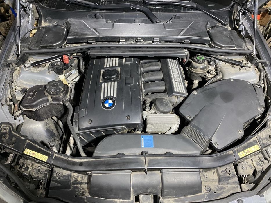 Разборка bmw e90 е91 е91 авторозборка шрот запчасти e90 e91 e92 розбор