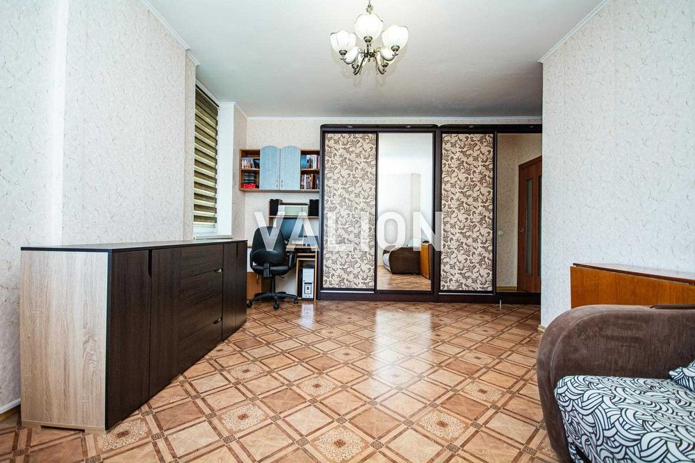 без % Продаж 2х кімнатної квартири в Дарницькому р-ні по вул.Пчілки,6