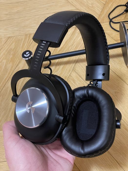 Навушники Logitech G PRO X Gaming Headset Black + Підставка