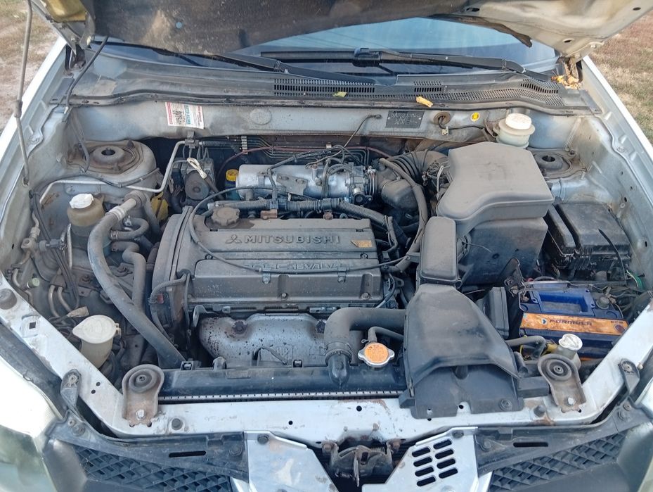 Mitsubishi outlander 1 2003