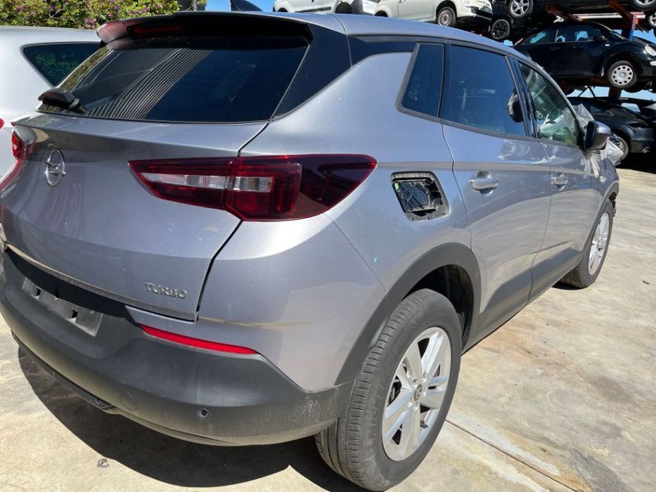 OPEL GRANDLAND X 1.2 130 CV DE 2020 PARA PEÇAS (MECANICA PEUGEOT 3008)