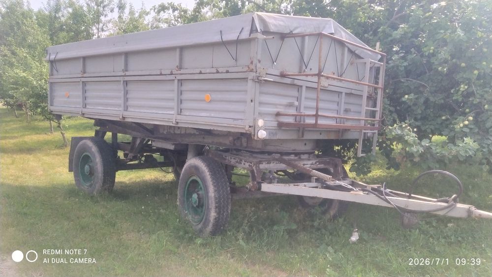 Przyczepy wywrotki rolnicze D-732/HW-8011/D-55