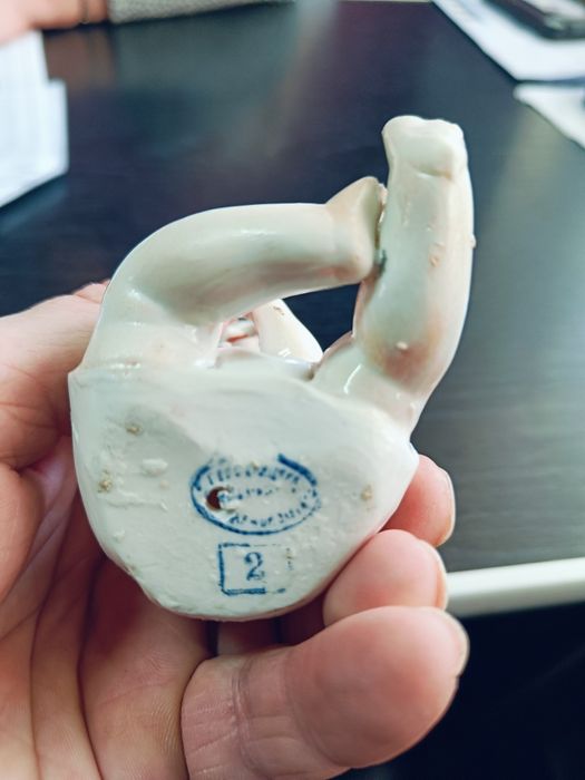 Продам старі статуетки