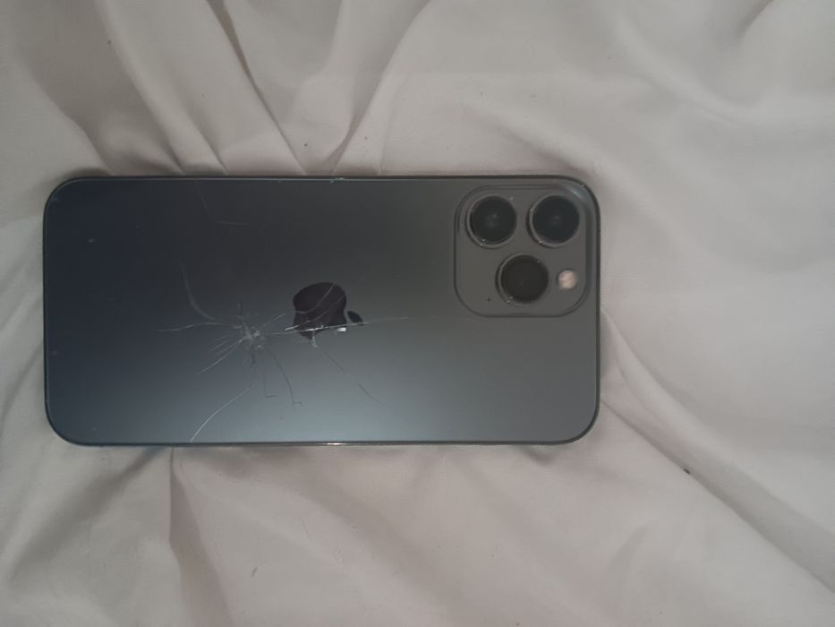 IPHONE 13 PRO MAX ler descrição