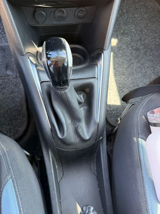 Peugeot 208 1.4 HDi