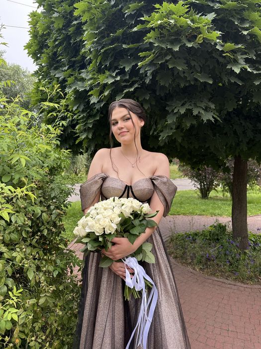 Продаю Випускну сукню!