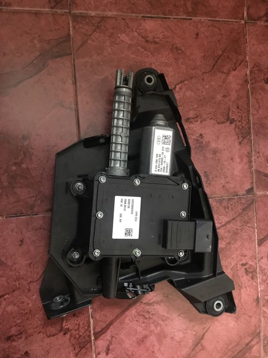 Блок ручника ситроен с4 гранд пикассо.