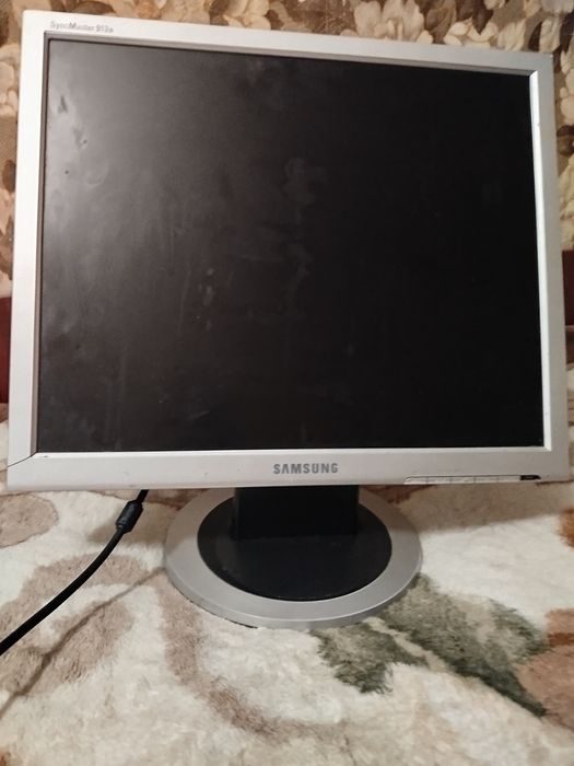 Продам монітор Samsung suncMaster 913N