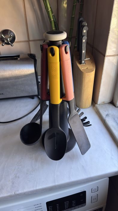 Vendo conjunto acessorios cozinha Joseph & Joseph