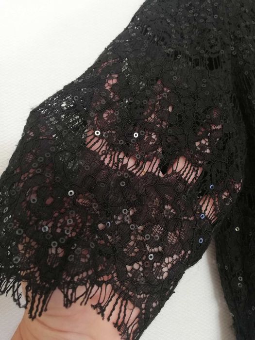 Vestido de cerimónia com lantejoulas