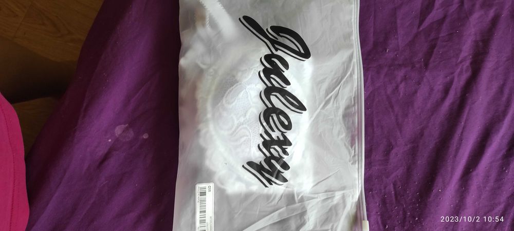 Biustonosz  biały 85D