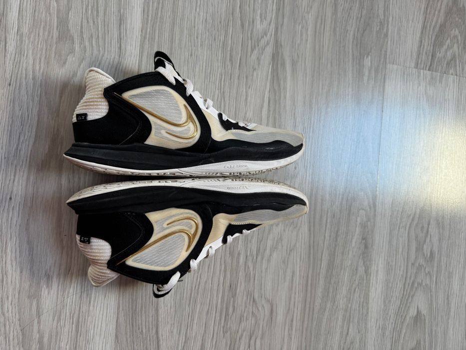 Buty do koszykówki Nike Kyrie 5 rozmiar 44.5